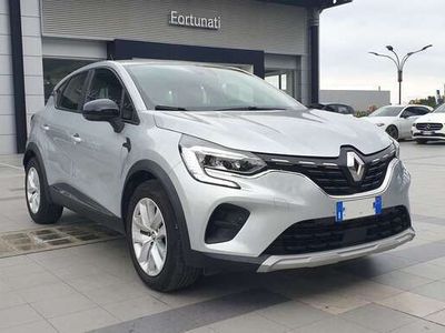 usata Renault Captur 1.5 blue dci Zen 95cv