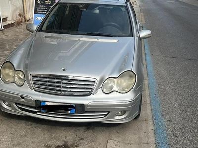 Mercedes C220