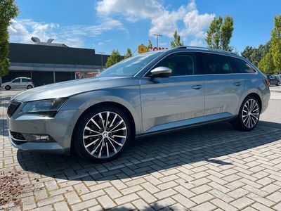 usata Skoda Superb 2.0 190cv Laurin&Klement