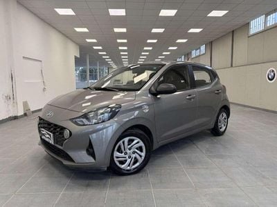 Usata Hyundai i10 Advanced 67 CV (49 kW) 2022 Grigio Utilitaria