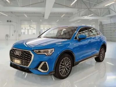 Usata Audi Q3 Sportback S-Line 200 CV (147 kW) 2023 Blu SUV