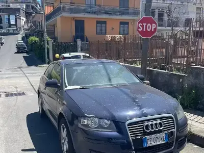 Usata Audi A3 140 CV (102 kW) 2005 Blu Utilitaria