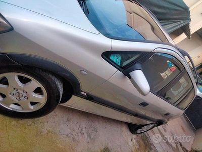 Usata Opel Zafira 2002 Grigio Monovolume