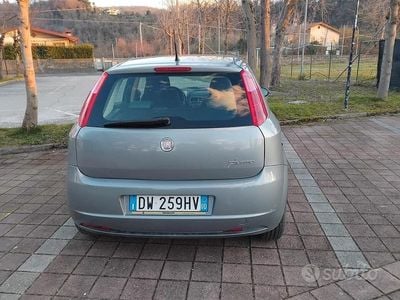 Usata Fiat Grande Punto 78 CV (57 kW) 2009 Utilitaria