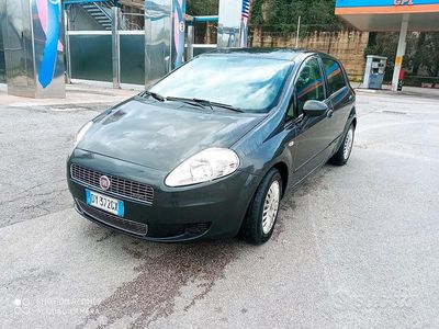 Usata Fiat Grande Punto 2009 Grigio Utilitaria