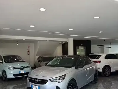 Usata Opel Corsa Edition 75 CV (55 kW) 2022 Grigio Utilitaria