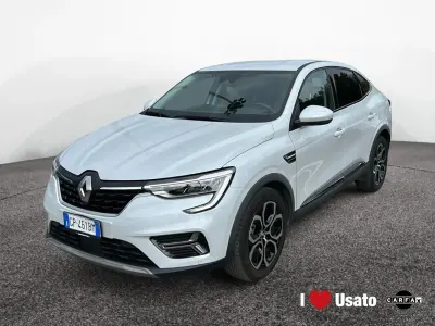 Usata Renault Clio Techno 143 CV (105 kW) 2023 Bianco Utilitaria