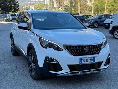 Usata Peugeot 3008 Business-Line 131 CV (96 kW) 2020 Bianco SUV