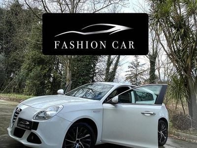 Usata Alfa Romeo Giulietta Exclusive 105 CV (77 kW) 2011 Bianco Utilitaria