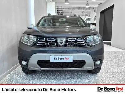 Usata Dacia Duster Prestige 116 CV (85 kW) 2018 Grigio SUV