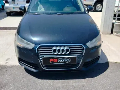 Usata Audi A1 Attraction 105 CV (77 kW) 2011 Nero Utilitaria