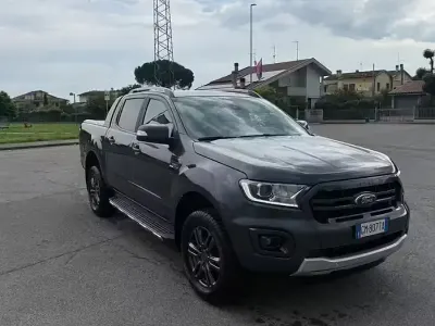Usata Ford Ranger Wildtrack 213 CV (156 kW) 2023 Grigio Pick-up