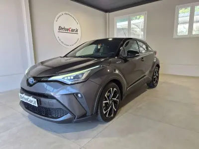 Usata Toyota C-HR 152 CV (111 kW) 2020 Grigio met. SUV