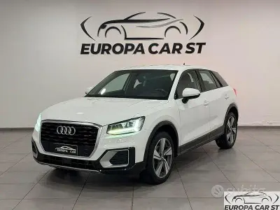 Usata Audi Q2 Admired 150 CV (110 kW) 2018 Bianco SUV