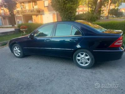 Usata Mercedes C200