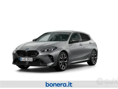 Nuova BMW M135 M Sport 300 CV (220 kW) 2026 Grigio Utilitaria