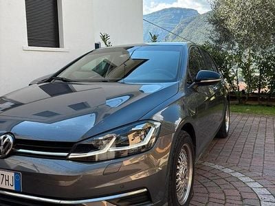 Używany VW Golf VII IQ Drive 110 KM (80 kW) 2019 Szary Hatchback