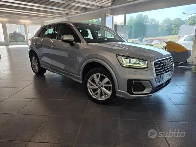 Usata Audi Q2 Comfort 116 CV (85 kW) 2019 Grigio SUV