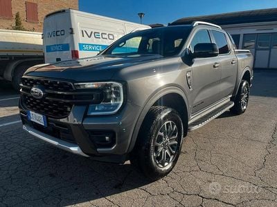 Usata Ford Ranger Wildtrack 205 CV (150 kW) 2024 Grigio Pick-up