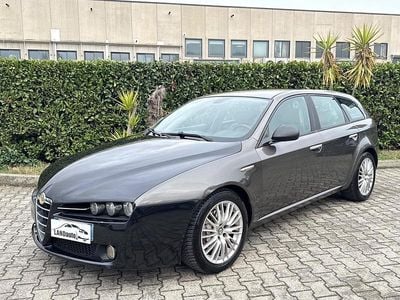 Usata Alfa Romeo 159 150 CV (110 kW) 2008 Marrone Station wagon