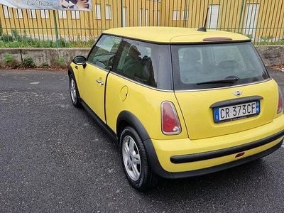 Usata Mini One D 2004 Giallo Utilitaria