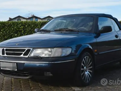 Usata Saab 900 Cabriolet 131 CV (96 kW) 1995 Bluazzurro Cabrio
