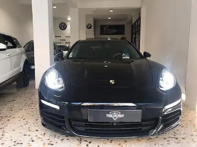 Usata Porsche Panamera 300 CV (220 kW) 2016 Nero Utilitaria