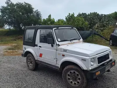 Begagnad Suzuki Samurai 1989 Vit SUV