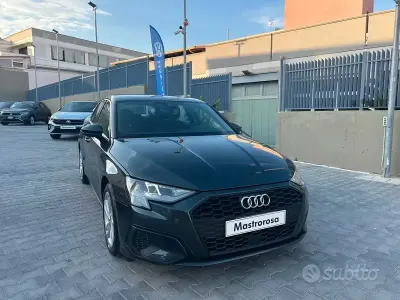 Usata Audi A3 Advanced 150 CV (110 kW) 2022 Grigio Berlina