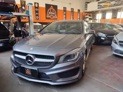 Käytetty Mercedes CLA180 Executive 122 HP (89 kW) 2015 Harmaa Sedan
