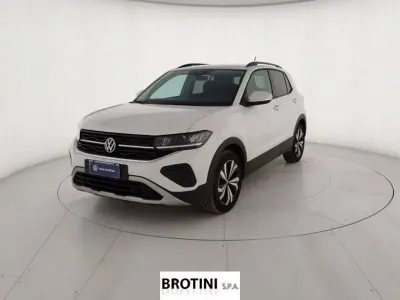 Usata VW T-Cross Edition 95 CV (69 kW) 2024 Bianco pastello SUV