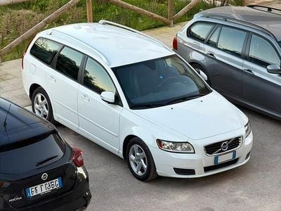 Usata Volvo V50 2011 Bianco Station wagon