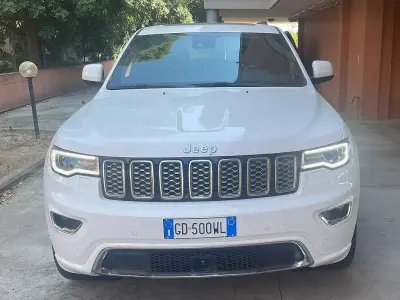 Usata Jeep Grand Cherokee Overland 250 CV (183 kW) 2019 Bianco SUV