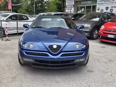 Usata Alfa Romeo Spider 150 CV (110 kW) 1996 Blu Cabrio