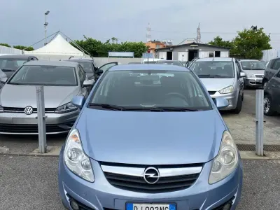 Usata Opel Corsa Club 75 CV (55 kW) 2008 Blu Utilitaria