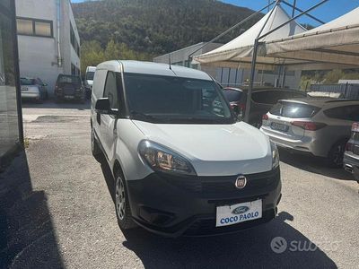 Usata Fiat Doblò Business 120 CV (88 kW) 2021 Bianco Monovolume