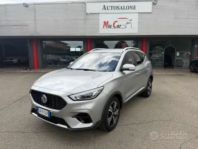 Usata MG ZS Comfort 106 CV (77 kW) 2023 Grigio SUV