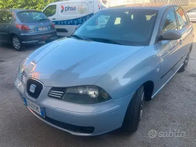 Usata Seat Ibiza 116 CV (85 kW) 2002 Grigio Utilitaria