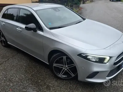 Usata Mercedes A180 136 CV (100 kW) 2021 Berlina