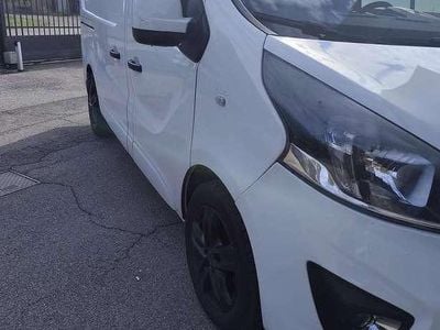 Usata Opel Vivaro 136 CV (100 kW) 2018 Monovolume