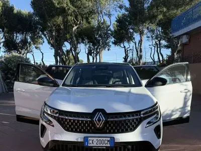 Usata Renault Austral Techno 200 CV (147 kW) 2025 SUV