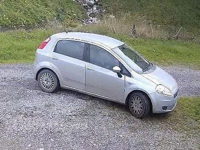 Usata Fiat Grande Punto 75 CV (55 kW) 2006 Utilitaria