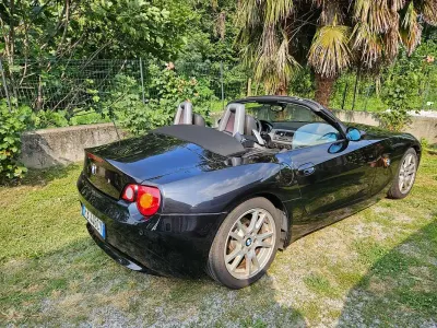 Usata BMW Z4 170 CV (125 kW) 2005 Nero Cabrio