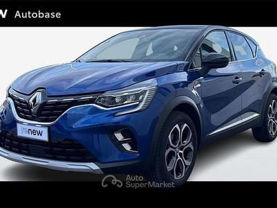 Usata Renault Captur Intens 101 CV (74 kW) 2023 Blu chiaro SUV