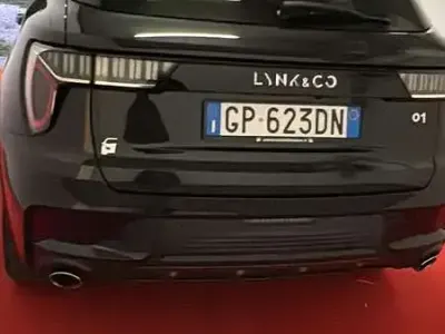 Usata Lynk & Co 01