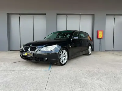 Usata BMW 535 272 CV (200 kW) 2005 Nero Station wagon