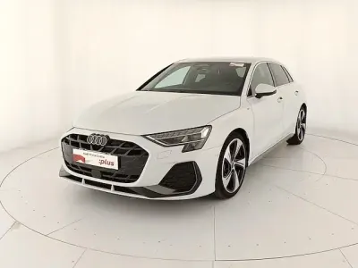 Usata Audi A3 S-Line 150 CV (110 kW) 2025 2y bianco ghiacciaio metallizzato Berlina