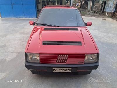Usata Fiat Uno 300 CV (220 kW) 1988 Rosso Utilitaria