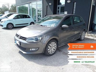Usata VW Polo Comfortline 75 CV (55 kW) 2013 Gray Utilitaria
