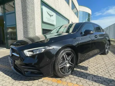 Usata Mercedes A180 Premium 116 CV (85 kW) 2022 Nero Berlina